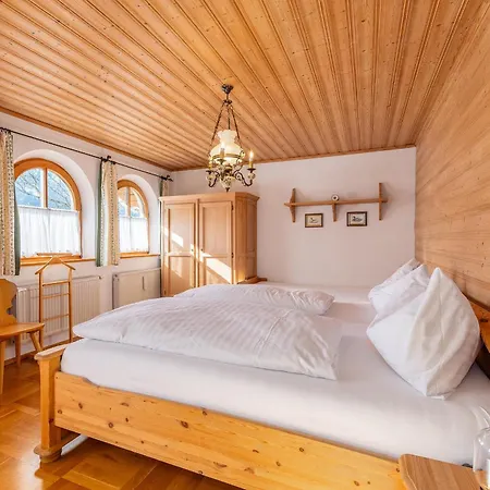 Alpenvilla Janerweg - By Mynests Daire *